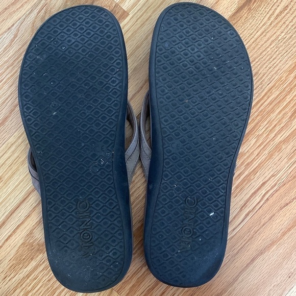 Vionic Patty Thong Sandals Womens Size 11 Brown Flip Flop orthotic Beach summer - Picture 3 of 12